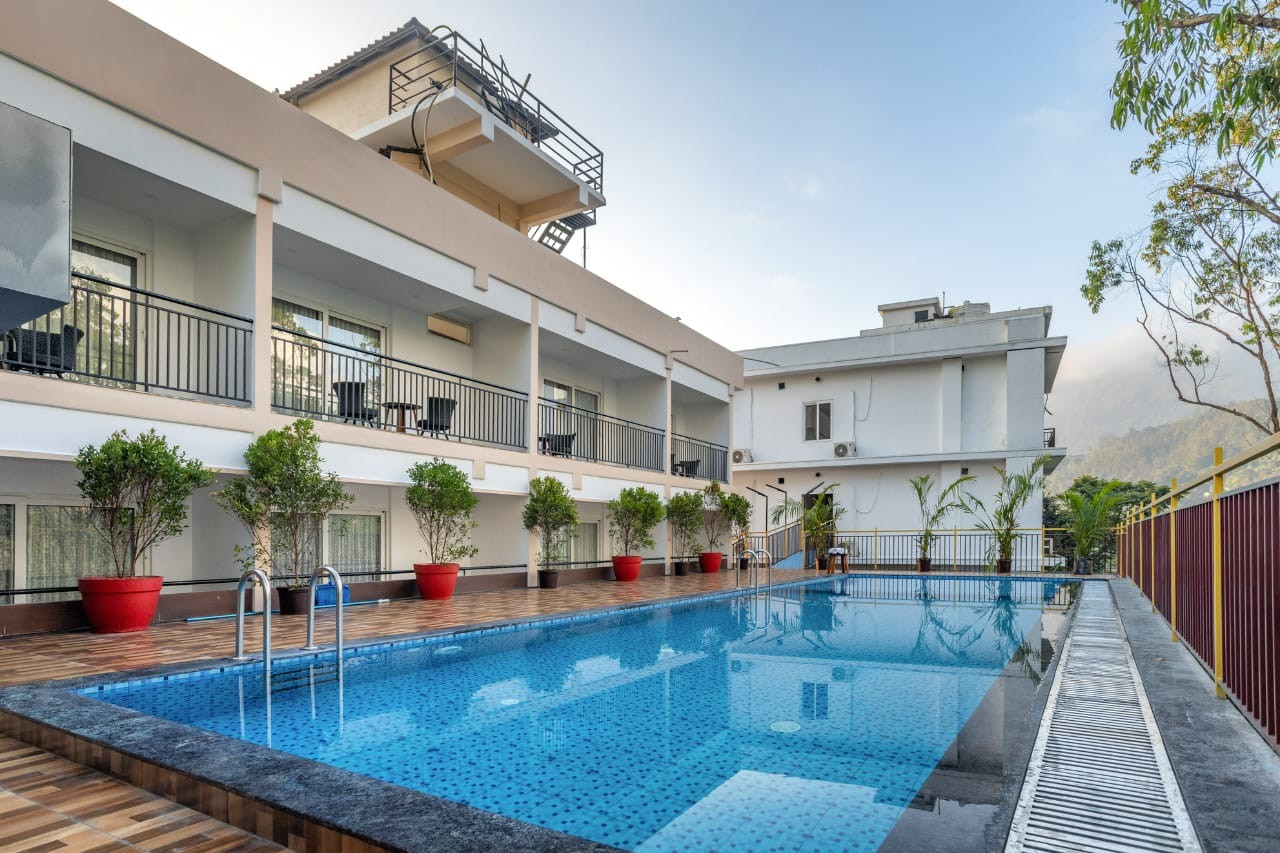 Cloud  Castle  Resorts  And  Spa  Munnar